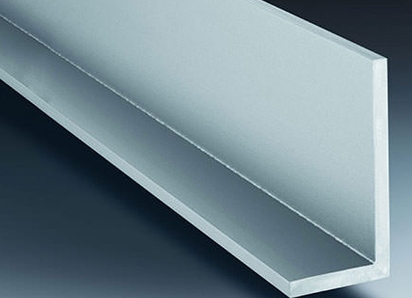 Raw material stainless steel for refractory anchor manufacturing
