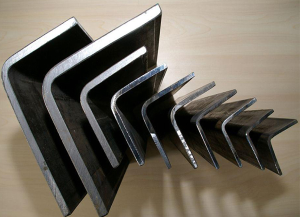 Raw material stainless steel for refractory anchor manufacturing